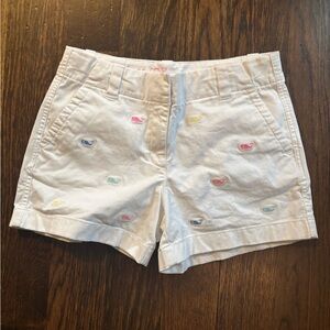 Vineyard Vines White Shorts with Multicolor Embroidery